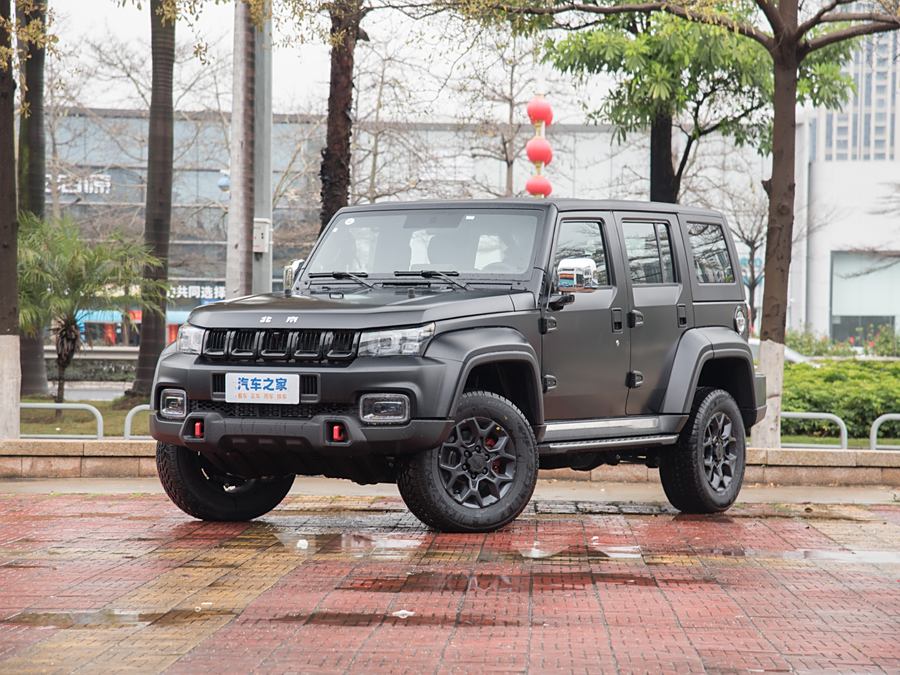 BAIC Beijing BJ40 2024 2024款 2.0D 刀锋英雄荣耀版