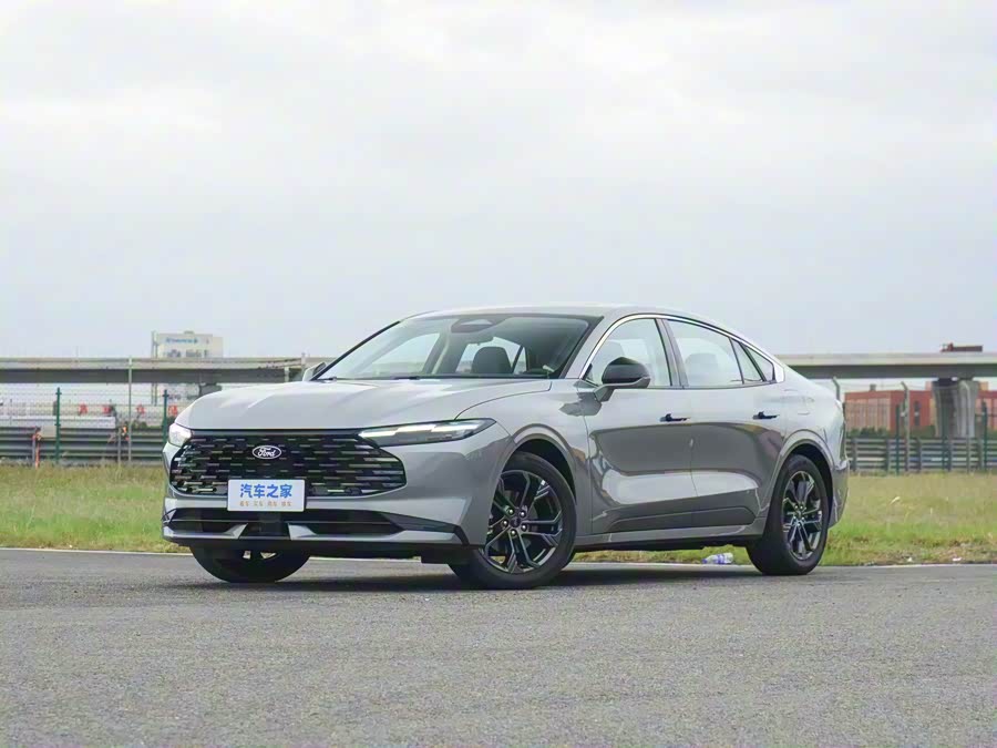 Ford Mondeo 2026 2026款 2.0T EcoBoost 豪华型