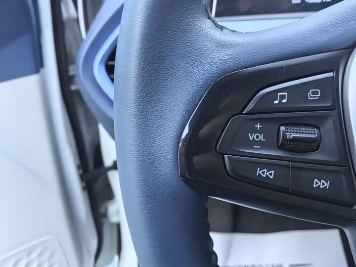 Changan BenBen E-Star 2023 2023款 清心版 多彩款 磷酸铁锂