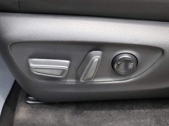 Toyota Prado 2024 2024款 2.4T 全能TX版 5座