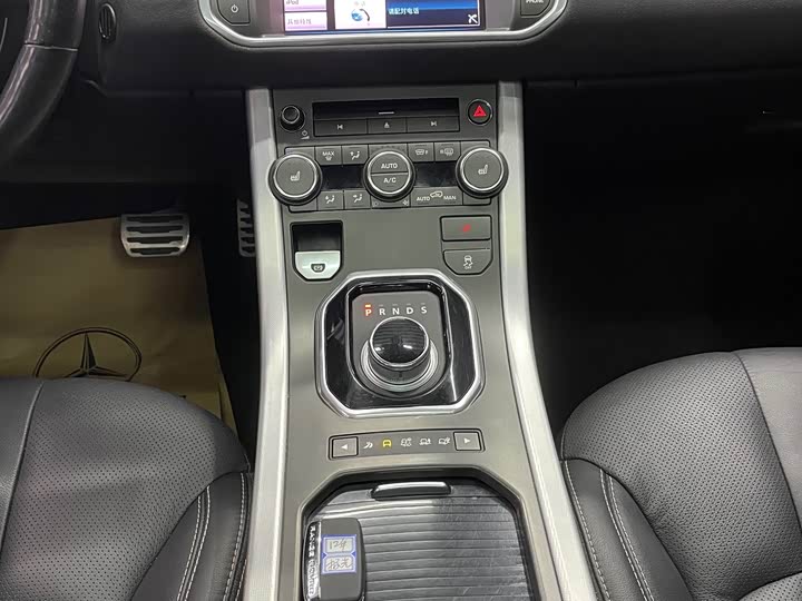 Land Rover Range Rover Evoque L 2024 2024款 揽胜极光L SE 驭光尊耀版