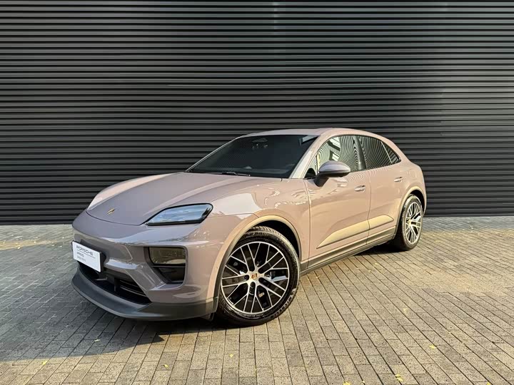 2024 Porsche Macan EV