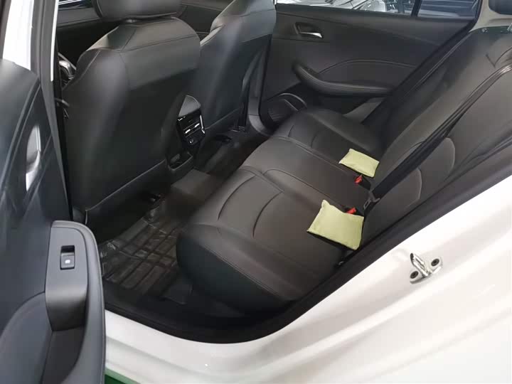 Roewe i5 2026 2026款 1.5L CVT豪华版