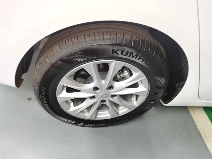 Roewe i5 2026 2026款 1.5L CVT豪华版