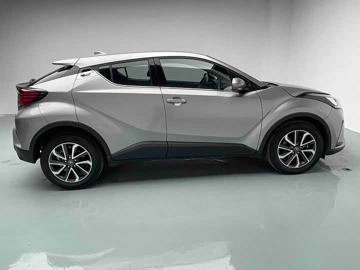 Toyota Izoa 2021 2021款 2.0L 奕驰版