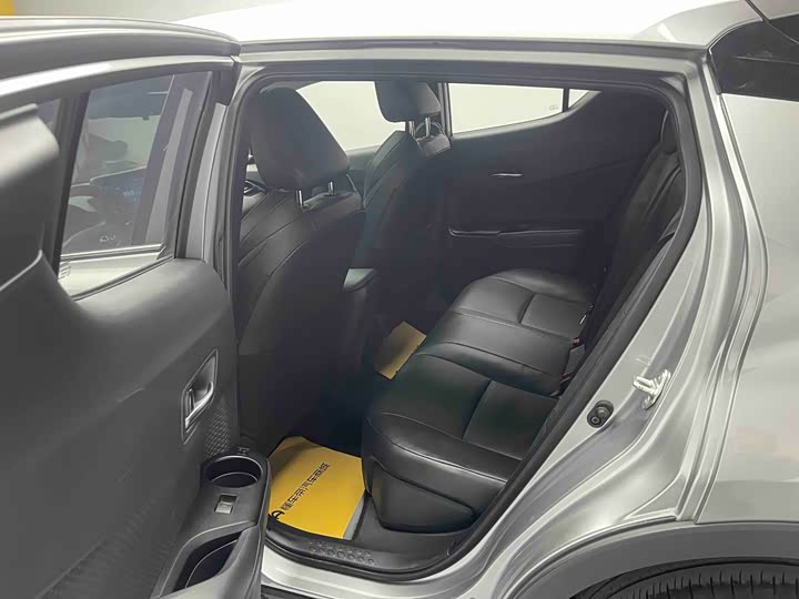 Toyota Izoa 2021 2021款 2.0L 奕驰版