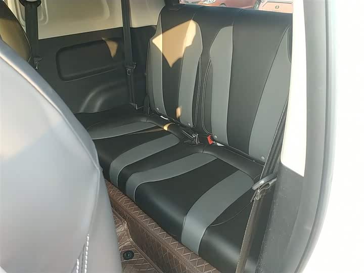 Roewe Clever 2022 2022款 311km元气啵啵版