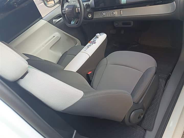 Changan Qiyuan (Nevo) Lumin 2025 2025款 205km 香沁款