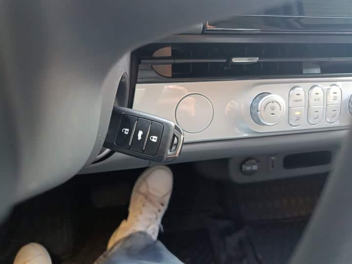 Changan Qiyuan (Nevo) Lumin 2025 2025款 205km 香沁款