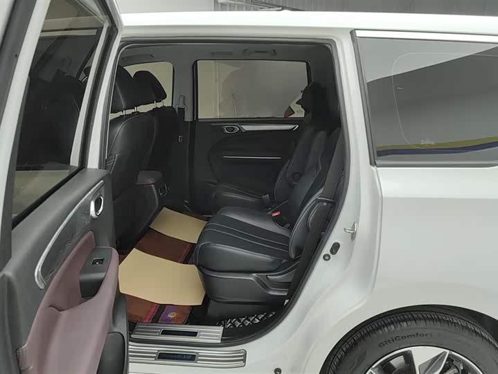 GAC Trumpchi M6 2023 2023款 PRO 270T DCT尊享版