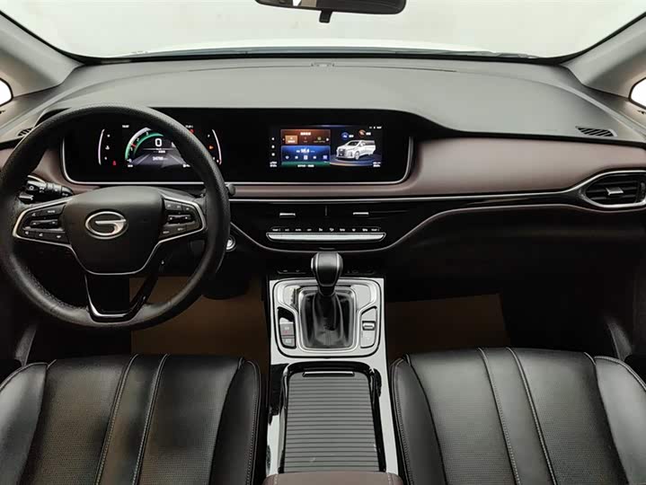 GAC Trumpchi M6 2023 2023款 PRO 270T DCT尊享版