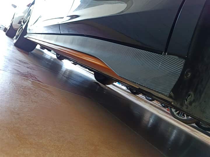 Changan UNI-V 2024 2024款 1.5T 尊贵运动型