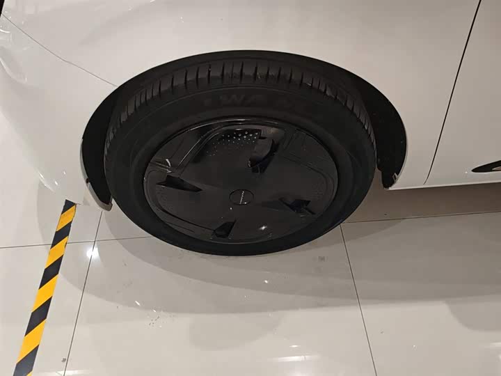 Dongfeng Nammi 01 2024 2024款 焕新版 330 Plus智+