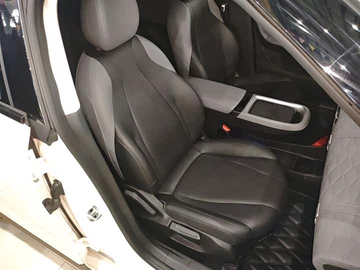 Dongfeng Nammi 01 2024 2024款 焕新版 330 Plus智+