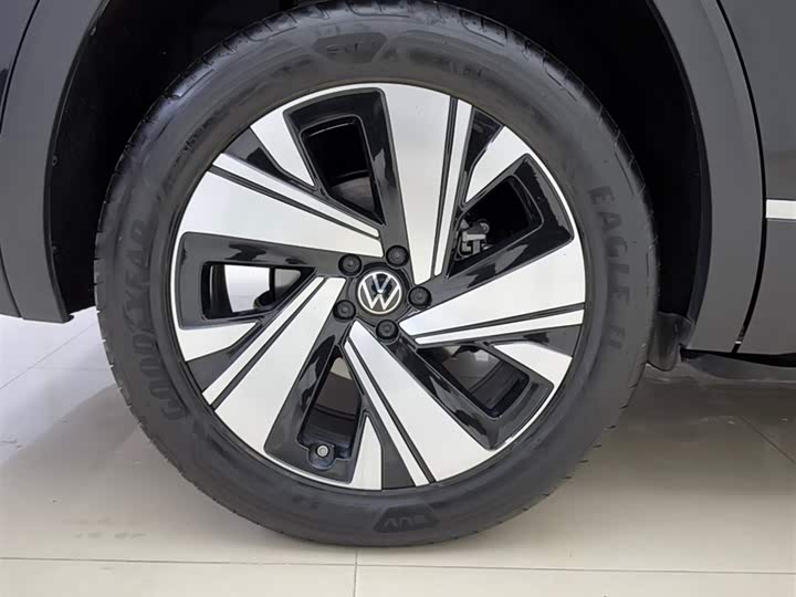 Volkswagen Teramont Pro 2025 2025款 380TSI 四驱出众版