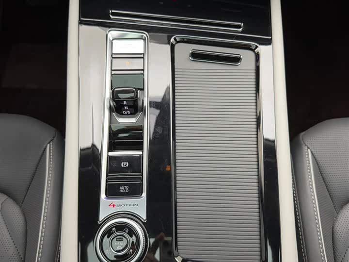 Volkswagen Teramont Pro 2025 2025款 380TSI 四驱出众版