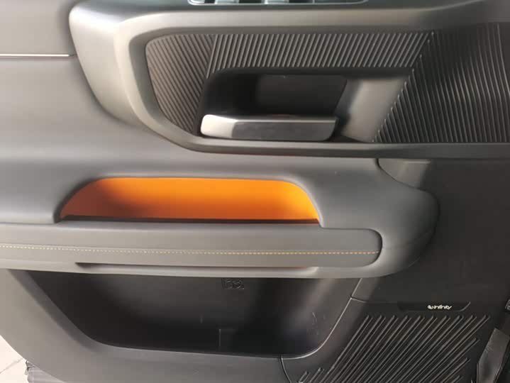 BAIC Beijing BJ40 Hybrid 2025 2025款 进阶版