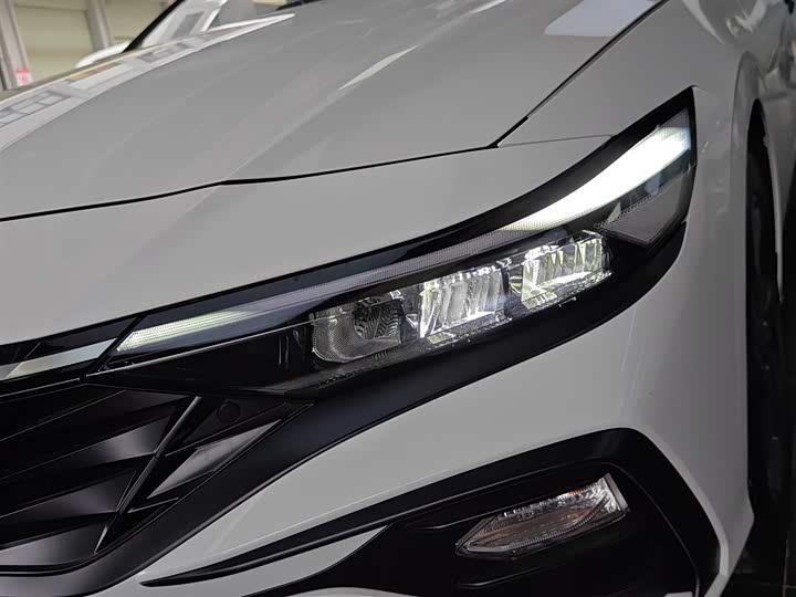 Hyundai Elantra N line 2023 2023款 1.5L CVT GLX精英版