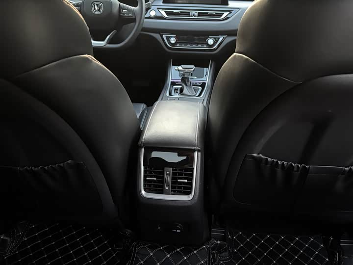 Changan Raeton CC 2022 2022款 蓝鲸版 1.5T DCT尊贵型