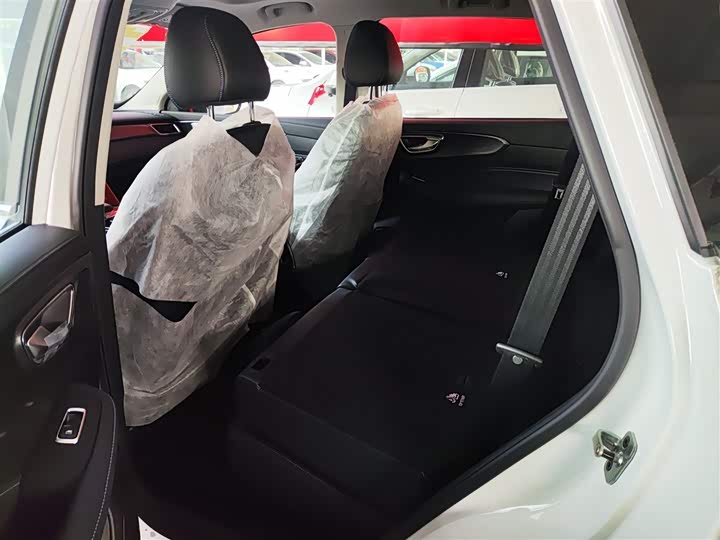 Roewe RX5 2025 2025款 PLUS 330TGI 自动领潮智惠版