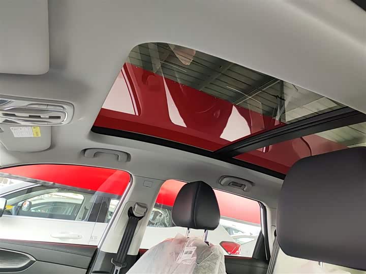 Roewe RX5 2025 2025款 PLUS 330TGI 自动领潮智惠版