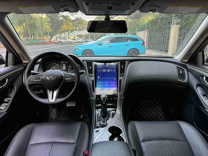 Infiniti Q50L 2022 2022款 2.0T 逸享版