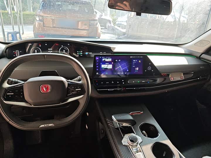 Changan UNI-K Hybrid 2022 2022款 蓝鲸iDD 130km 1.5T 尊贵型