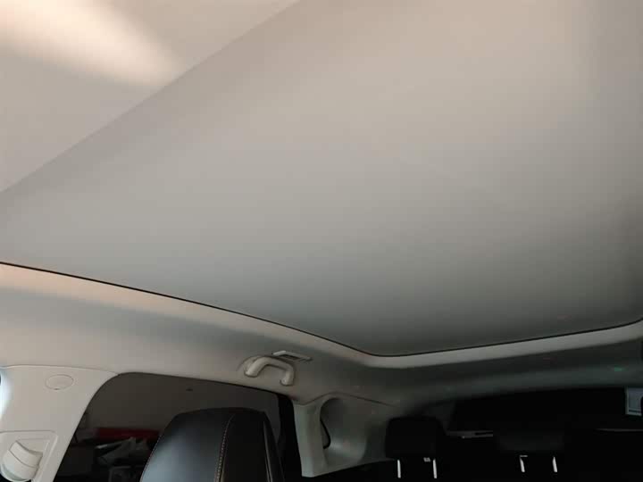 Changan UNI-K Hybrid 2022 2022款 蓝鲸iDD 130km 1.5T 尊贵型