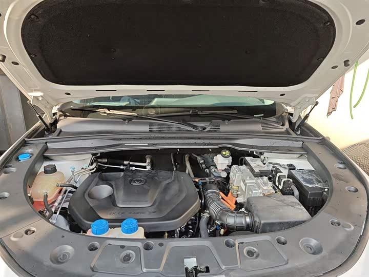 Changan UNI-K Hybrid 2022 2022款 蓝鲸iDD 130km 1.5T 尊贵型