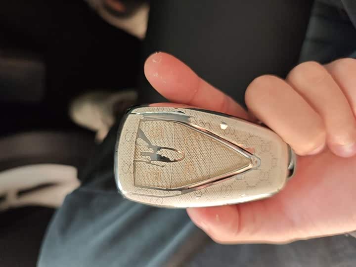 Changan UNI-K Hybrid 2022 2022款 蓝鲸iDD 130km 1.5T 尊贵型