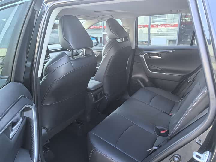 Toyota Wildlander 2024 2024款 2.0L CVT两驱都市版