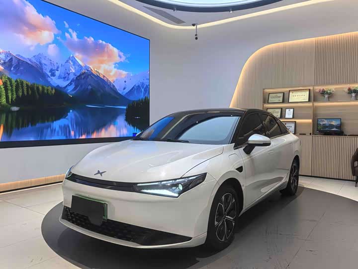 2024 XPeng P5