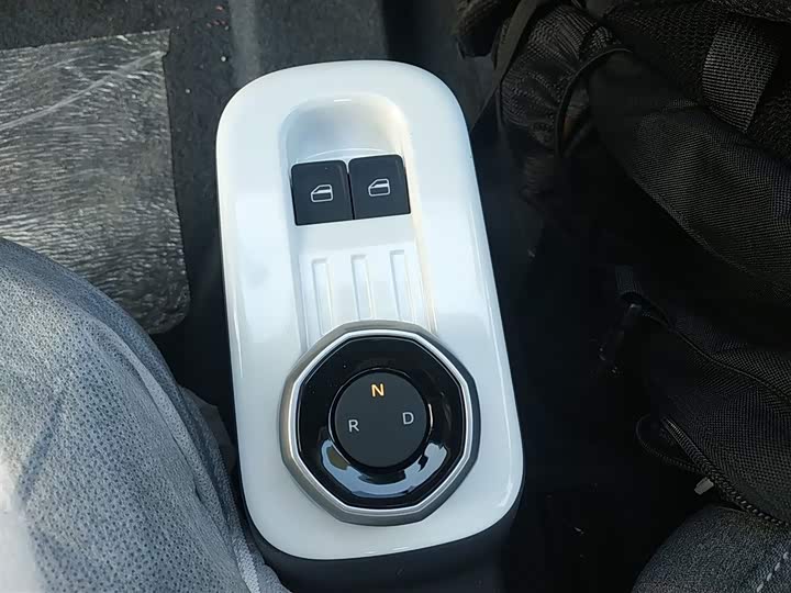 Geely Galaxy Panda Mini 2025 2025款 熊猫mini 210km 元气熊