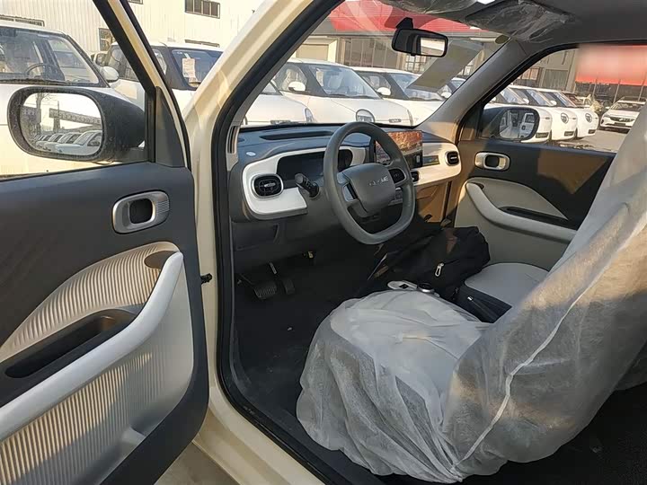 Geely Galaxy Panda Mini 2025 2025款 熊猫mini 210km 元气熊