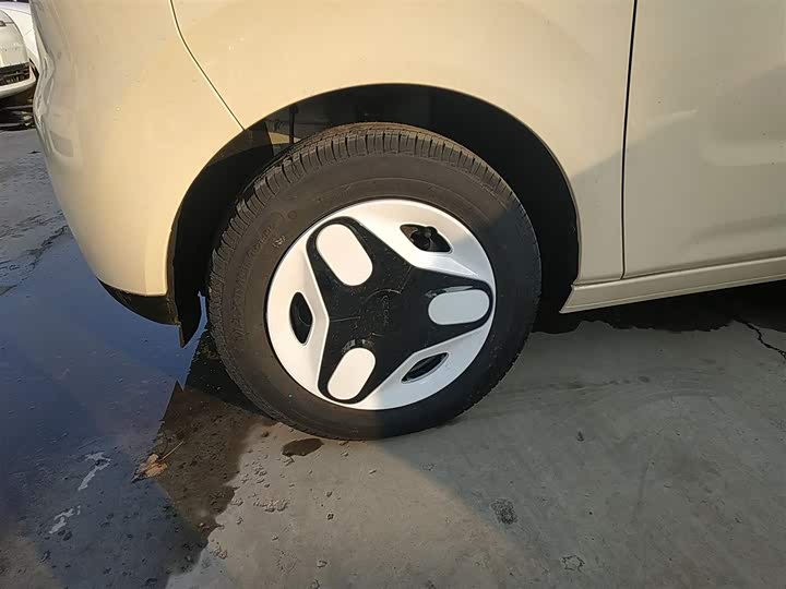 Geely Galaxy Panda Mini 2025 2025款 熊猫mini 210km 元气熊