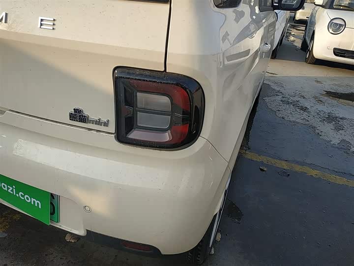 Geely Galaxy Panda Mini 2025 2025款 熊猫mini 210km 元气熊