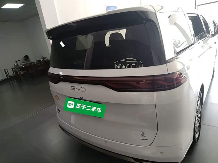 BYD Xia 2025 2025款 DM-i 1.5T 180km 超越型