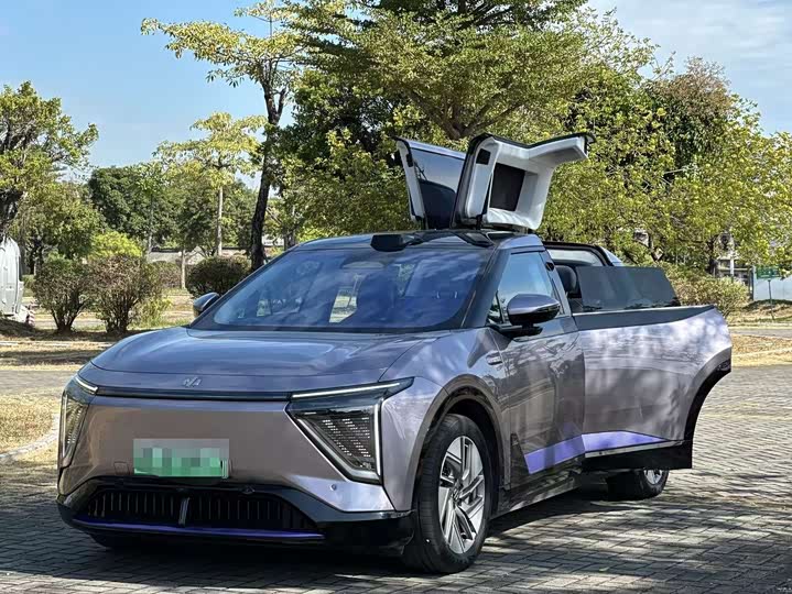 HiPhi Y 2023 2023款 560km 精英版