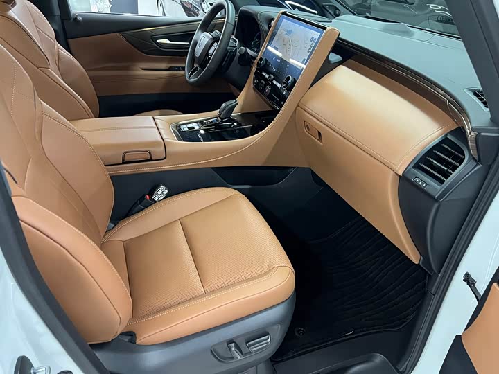 Toyota Vellfire 2024 2024款 皇冠 双擎 2.5L 至尊行政版