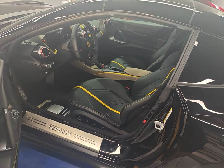 Ferrari 812 2020 2020款 6.5L GTS