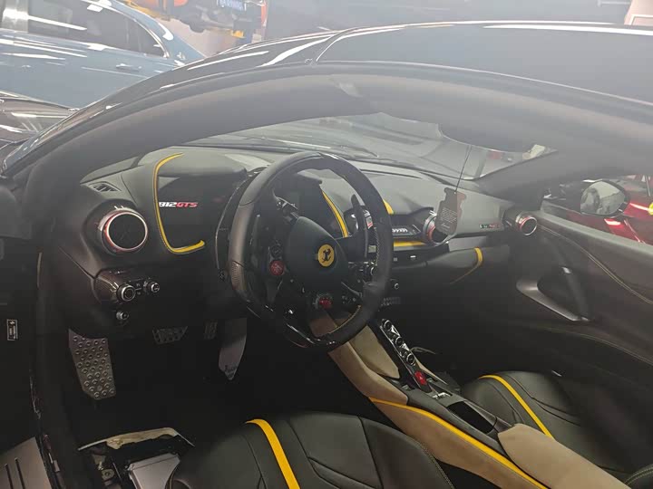 Ferrari 812 2020 2020款 6.5L GTS