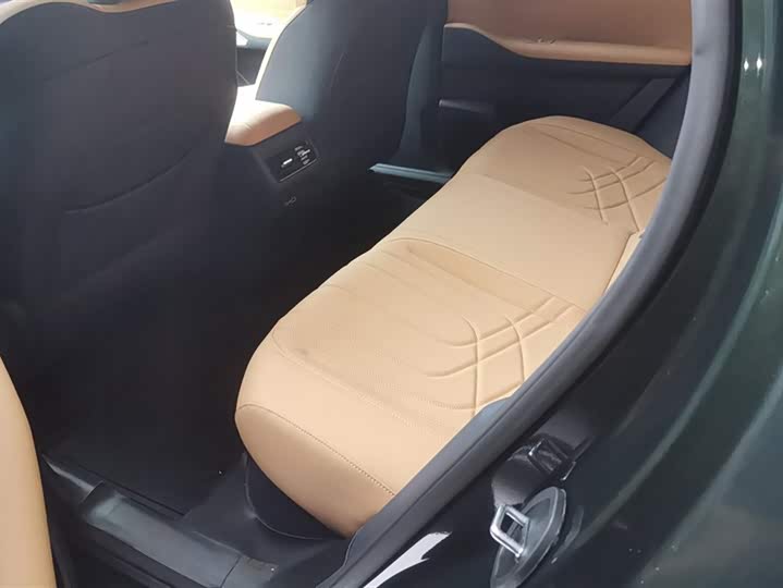 Geely Galaxy Starship 7 2025 2025款 120km 领航版