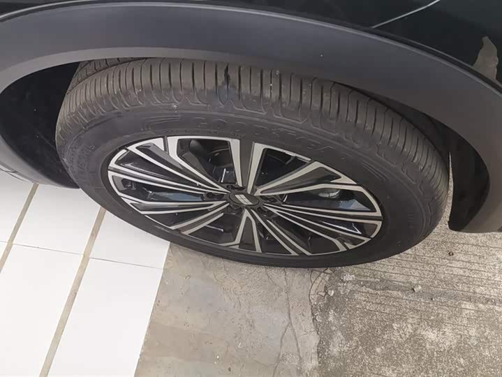 Geely Galaxy Starship 7 2025 2025款 120km 领航版