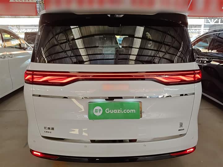 BYD Xia 2025 2025款 DM-i 1.5T 180km 超越型