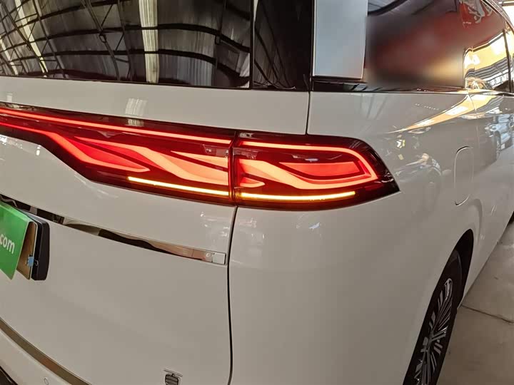 BYD Xia 2025 2025款 DM-i 1.5T 180km 超越型