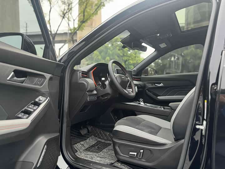 Haval Chitu 2021 2021款 激擎版 1.5T 白银兔