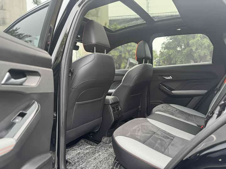 Haval Chitu 2021 2021款 激擎版 1.5T 白银兔