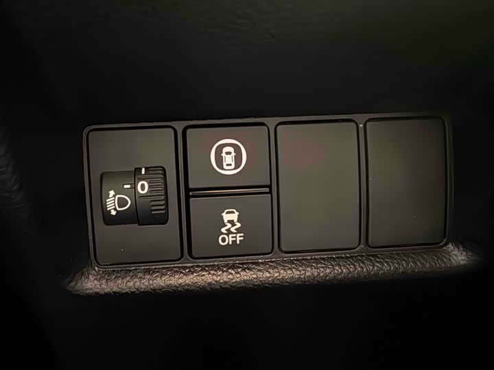 Honda Life 2021 2021款 1.5L CVT SPO-SS灵动版