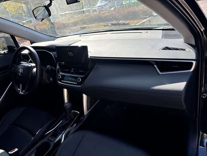 Toyota Frontlander 2024 2024款 2.0L CVT精英版