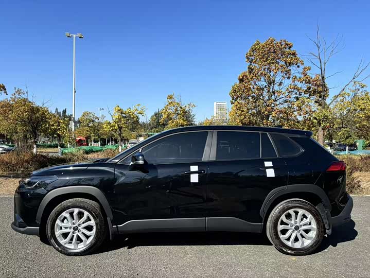 Toyota Frontlander 2024 2024款 2.0L CVT精英版